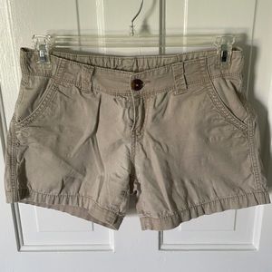 🌸Maurices Khaki Shorts🌸